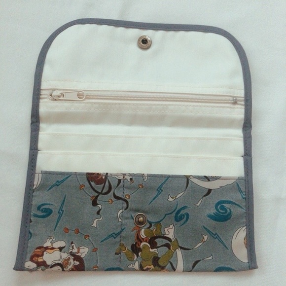 Japanese fabric wallet. NWOT - Picture 4 of 9